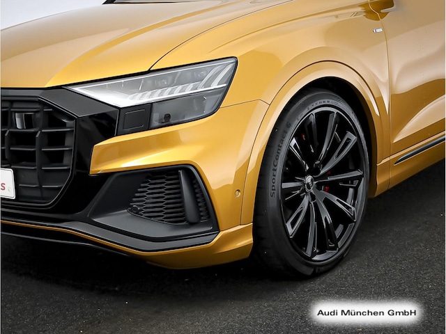 Audi Q8 55 TFSI Competition Quattro