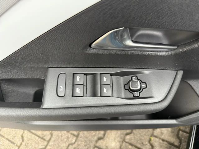 Opel Astra 1.2 Turbo Edition Turbo