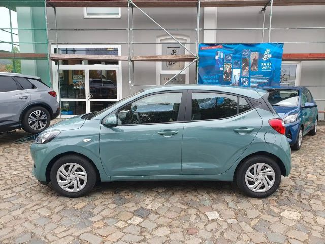 Hyundai i10 1.0
