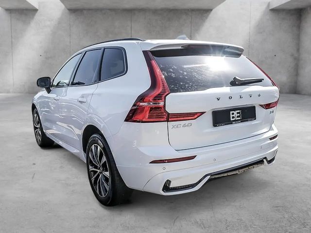 Volvo XC60 AWD Dark Plus