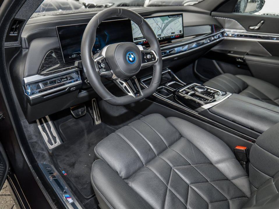 BMW 750 Sedan xDrive