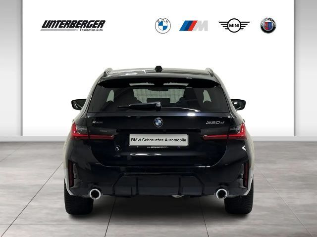 BMW 320 320d M-Sport Touring xDrive