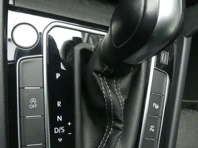 Volkswagen Passat 2.0 TSI R-Line Variant