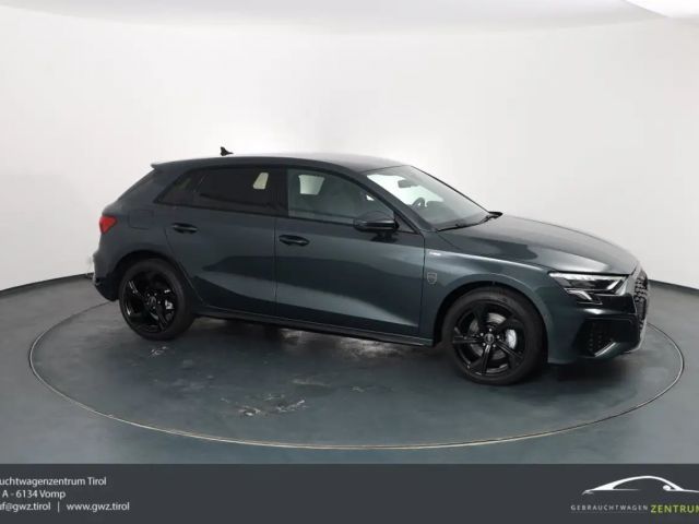 Audi A3 Hybride S-Line Sedan