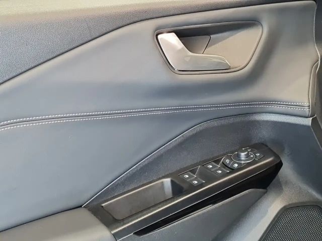 Ford Puma EcoBoost Titanium