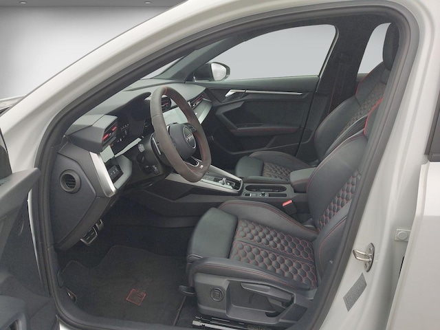 Audi RS3 Quattro S-Tronic Sedan