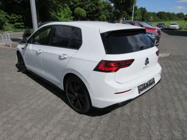 Volkswagen Golf 1.5 TSI IQ.Drive R-Line