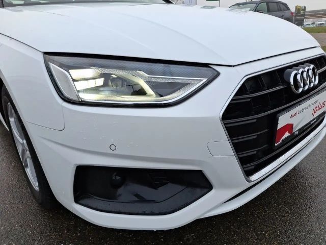 Audi A4 35 TFSI Business S-Tronic