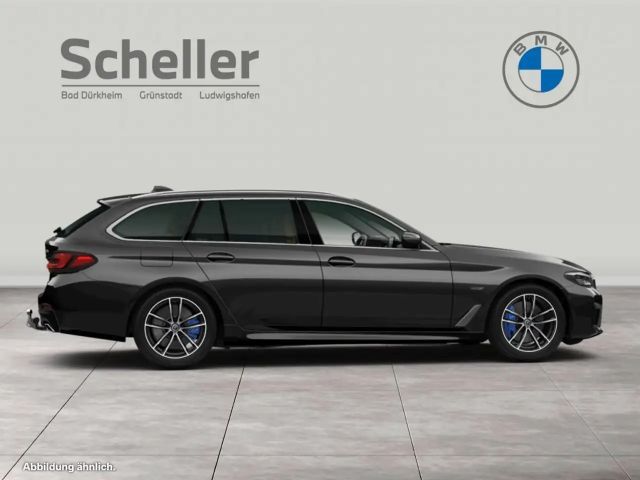 BMW 530 530e M-Sport Touring