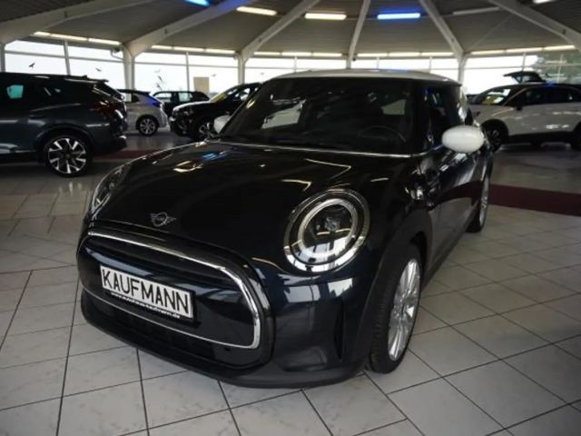 MINI Cooper COOPER 1,5 CAMDEN LEDER NAVI LED SHZ TEMPOMAT 17"