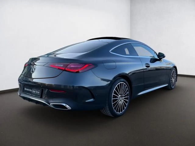Mercedes-Benz CLE 300 4MATIC AMG Line Coupé