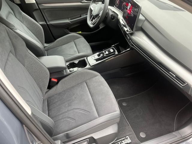 Volkswagen Golf 2.0 TDI DSG Golf VIII Style