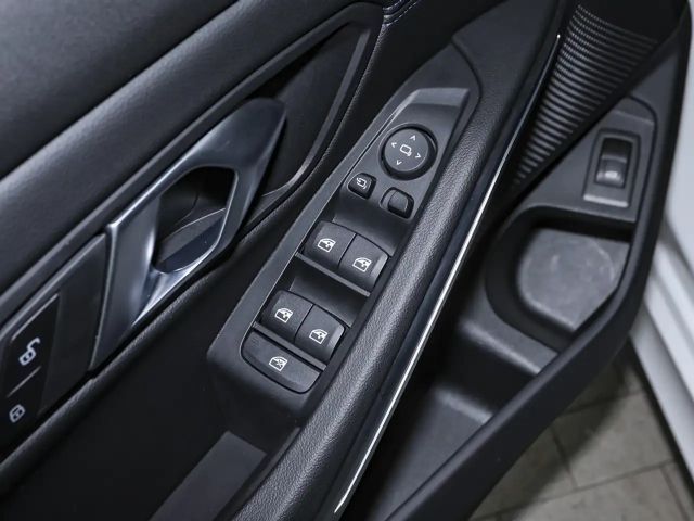 BMW 320 320d M-Sport Sedan