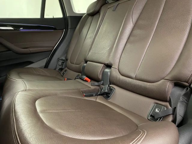 BMW X1 xDrive25e