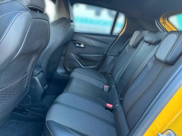 Peugeot E-208 EAT8 GT-Line