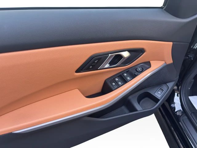 BMW 320 320i Advantage pakket Touring