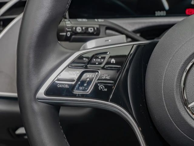 Mercedes-Benz E 200 AVANTGARDE Estate