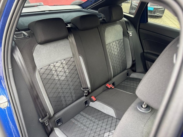 Volkswagen Taigo 1.5 TSI DSG R-Line