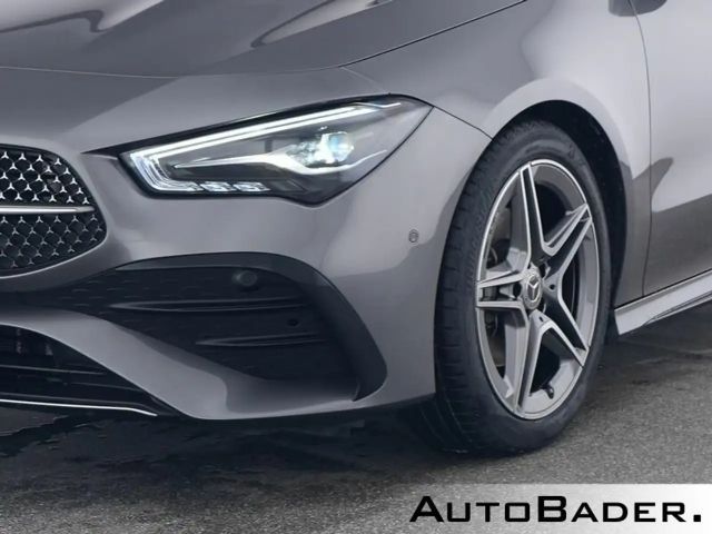Mercedes-Benz CLA 180 AMG Line Coupé