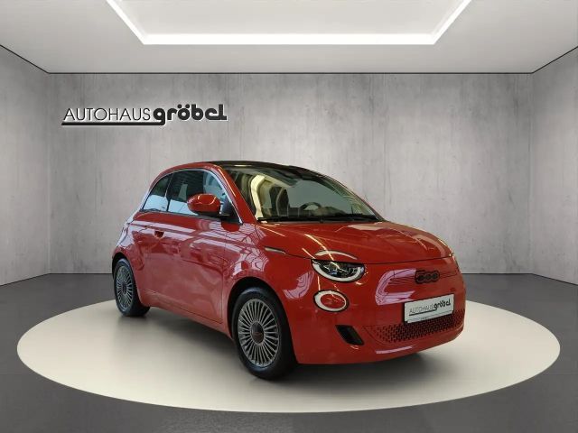 Fiat 500e Cabrio (RED) Elektro