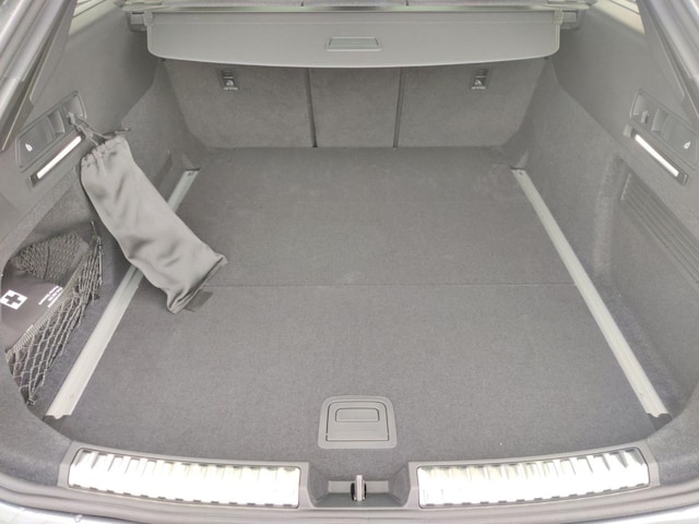 Audi A6 Avant Quattro S-Tronic