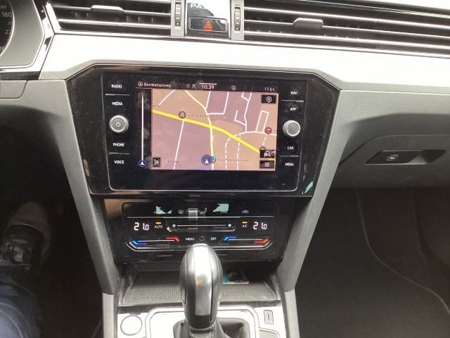 Volkswagen Passat 1.5 TSI Business DSG Variant