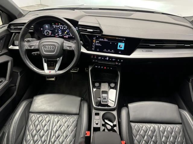 Audi A3 35 TFSI S-Line Sedan Sportback