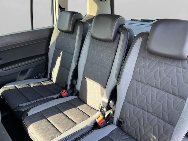 Volkswagen Touran 1.5 TSI 7-zitter DSG R-Line