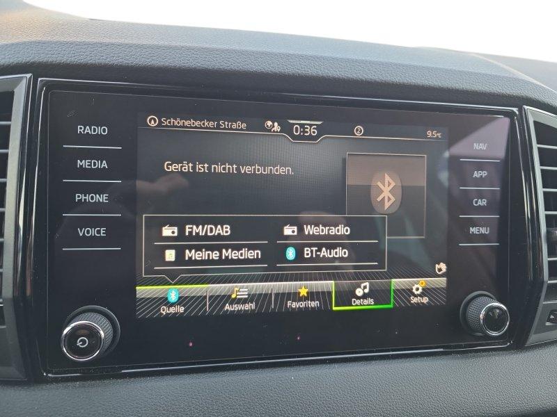 Skoda Karoq 1,0TSI 115PS Navi/LED/ACC/Kamera/Winterp.