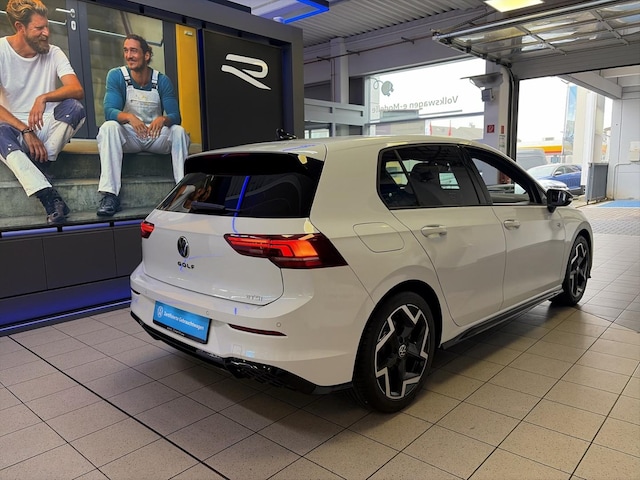 Volkswagen Golf 1.5 eTSI R-Line