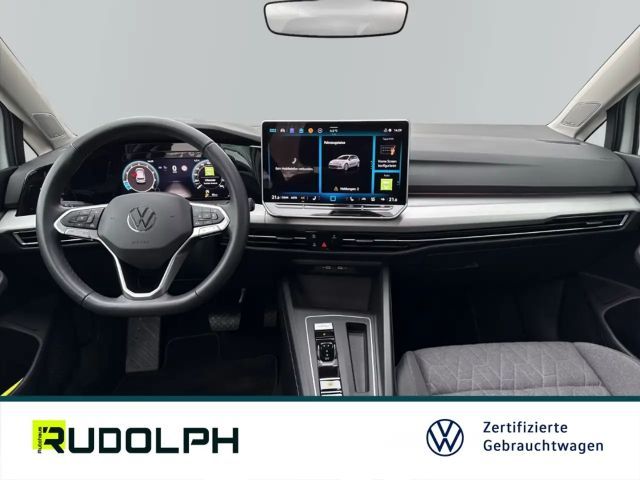 Volkswagen Golf 1.5 eTSI DSG Golf VIII Life