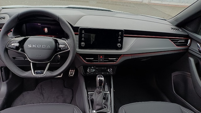 Skoda Kamiq 5JAHRE GAR.,KAMERA,PANORAMA,MATRIX-LED,SMARTLINK,TEMPOMAT