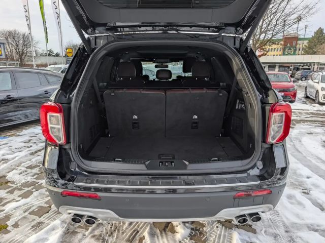 Ford Explorer Platinum Plug in Hybrid