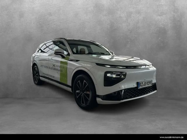 Xpeng G9 Long Range RWD