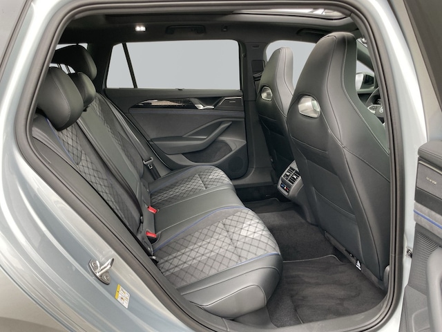 Volkswagen Passat DSG R-Line Variant