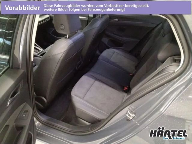 Volkswagen Golf 1.5 eTSI DSG Style