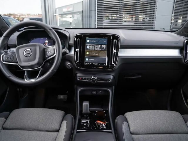 Volvo XC40 Dark Plus