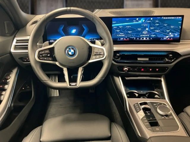 BMW 330 330e Touring xDrive