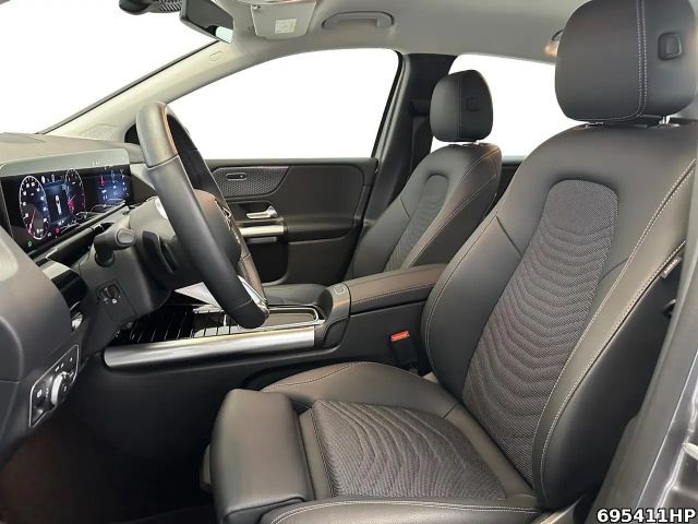 Mercedes-Benz B 200 Progressive