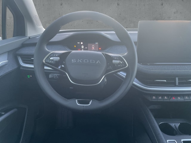 Skoda Elroq Loft 60 Clever-Paket AHK LED Navi PDC Klima