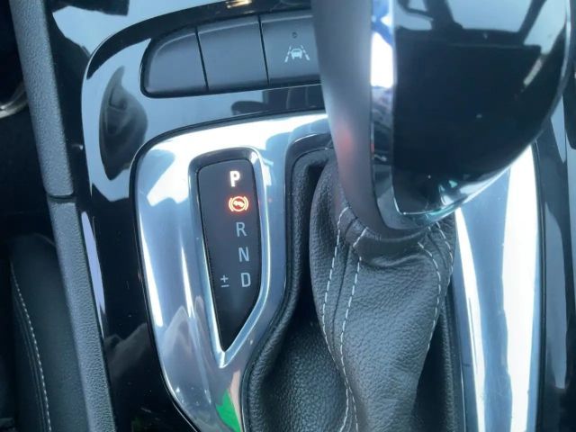 Opel Insignia 2.0 CDTI Sports Tourer Ultimate