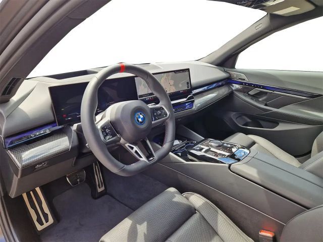 BMW i5 M60 xDrive