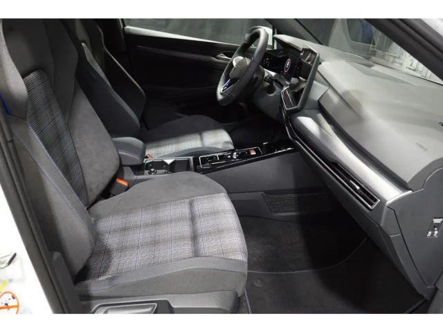 Volkswagen Golf GTE eHybrid