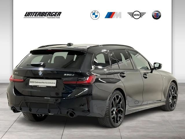BMW 330 330d M-Sport Touring xDrive