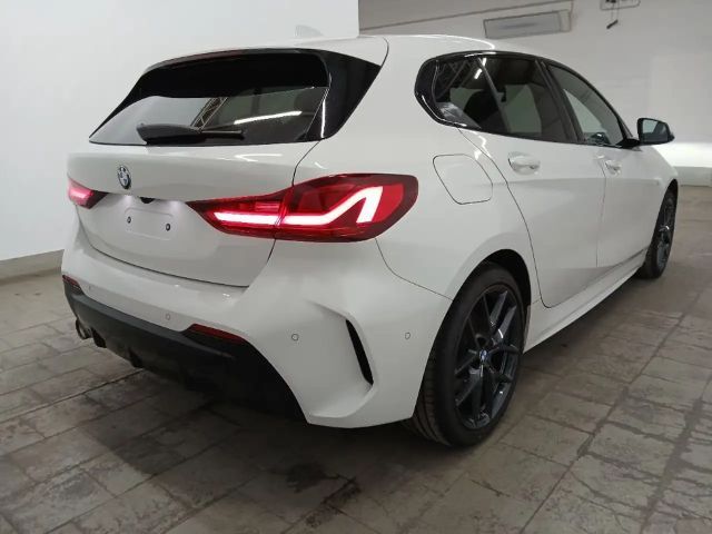 BMW 118 118i M-Sport Sedan