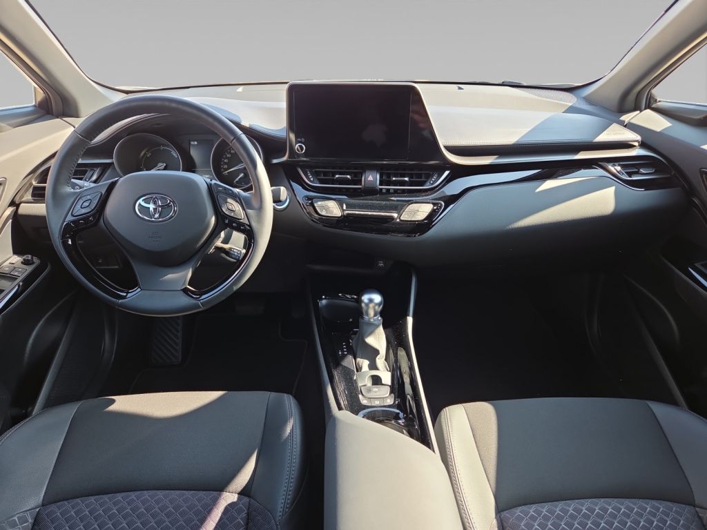Toyota C-HR 5-deurs Bi-Tone Team D