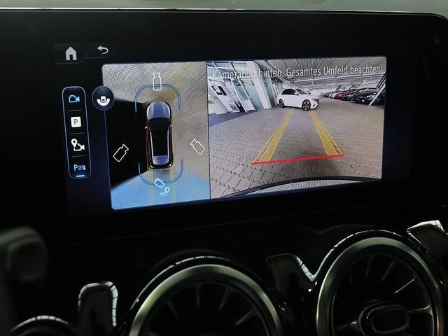 Mercedes-Benz GLA 200 AMG Line