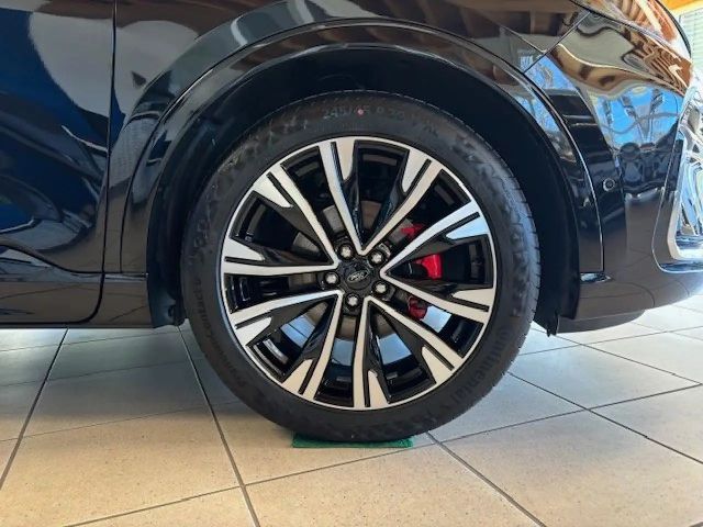 Ford Kuga Hybrid ST Line X