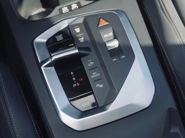 BMW 120 120d M-Sport Sedan