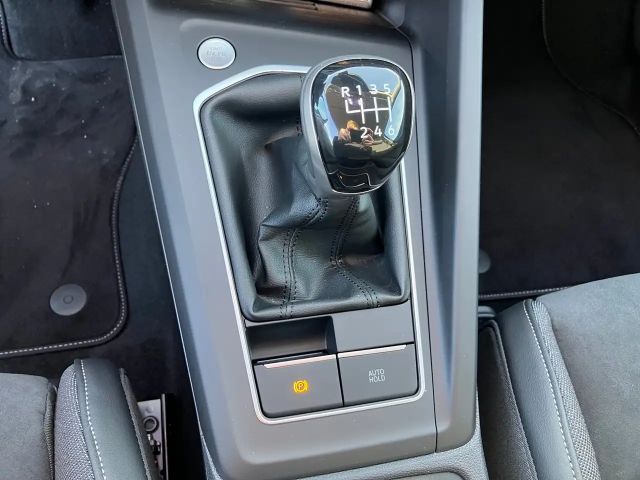 Volkswagen Golf Rabbit TSI